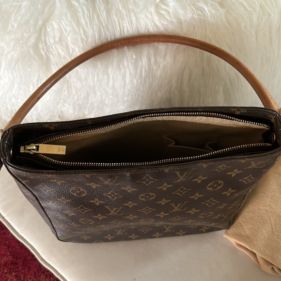 EUC LV Looping Bag with LV Dust Bag - Picture 10 of 14
